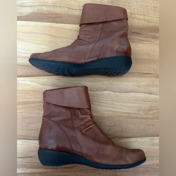 Mephisto, Brown Leather Seddy Ankle Boots, Size 7 - Picture 4 of 9